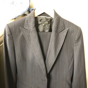 Anne Klein pant suit